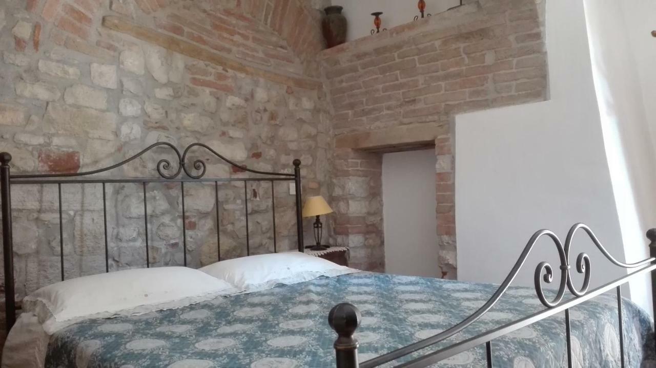 Agriturismo Cerquaglia Villa Todi Eksteriør billede